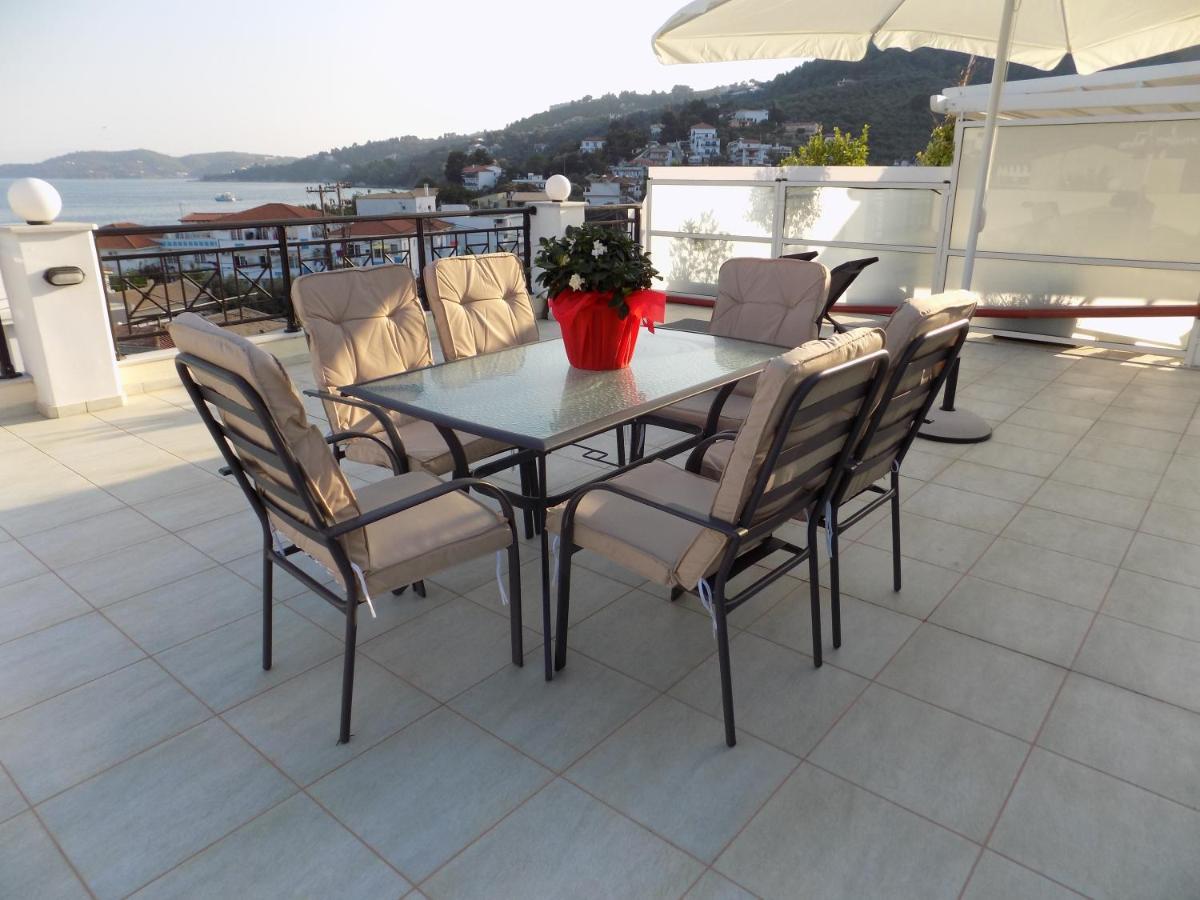 Rhodon House Apartment Skiathos Town Ngoại thất bức ảnh