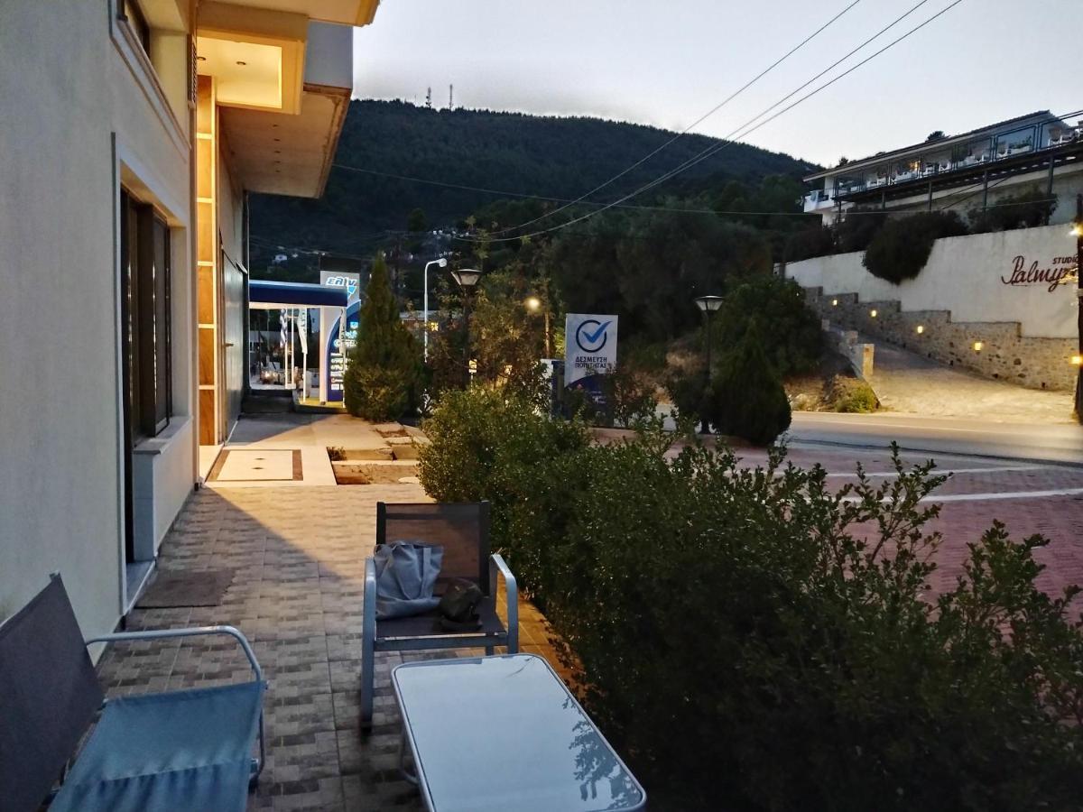 Rhodon House Apartment Skiathos Town Ngoại thất bức ảnh
