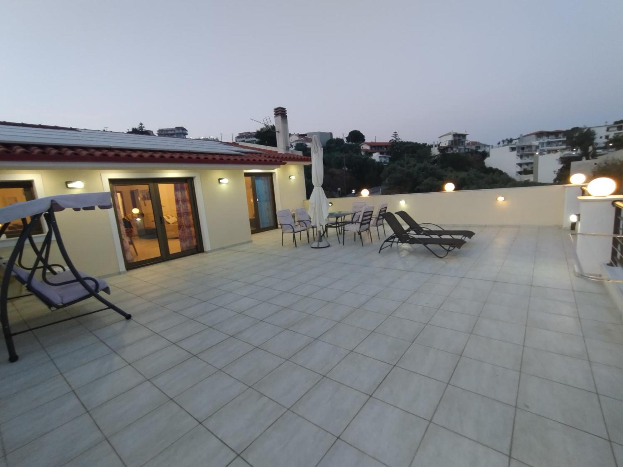 Rhodon House Apartment Skiathos Town Ngoại thất bức ảnh