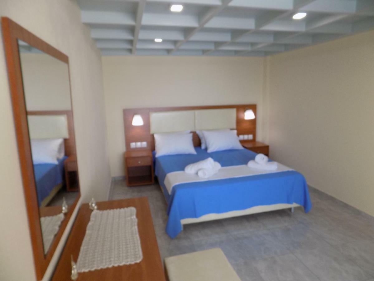 Rhodon House Apartment Skiathos Town Ngoại thất bức ảnh