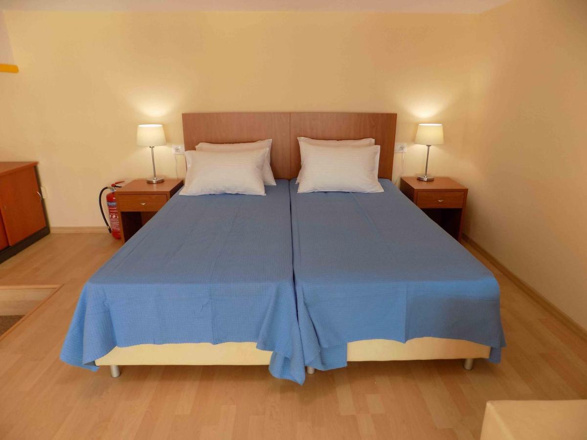 Rhodon House Apartment Skiathos Town Ngoại thất bức ảnh
