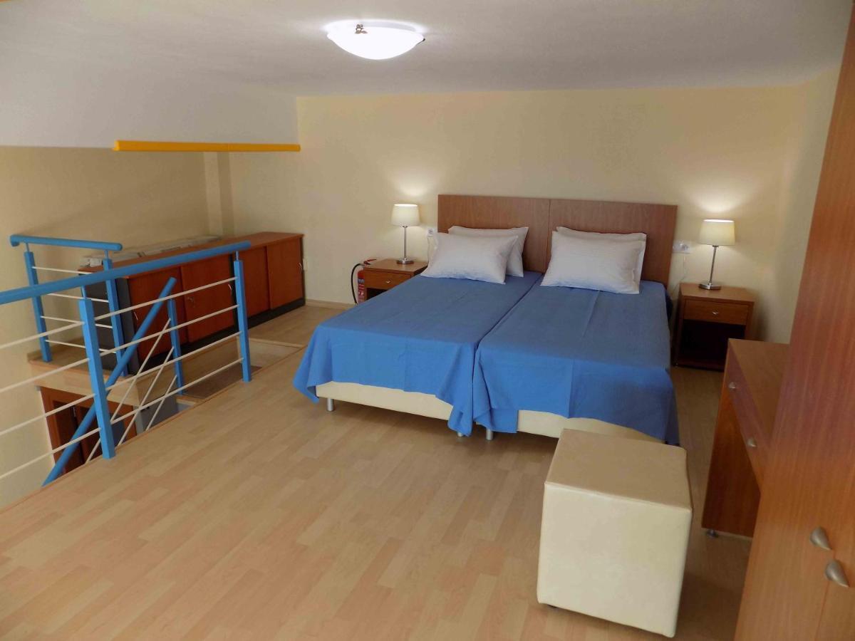 Rhodon House Apartment Skiathos Town Ngoại thất bức ảnh