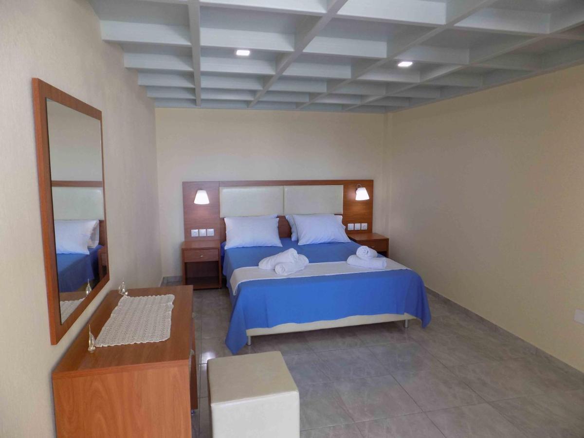 Rhodon House Apartment Skiathos Town Ngoại thất bức ảnh